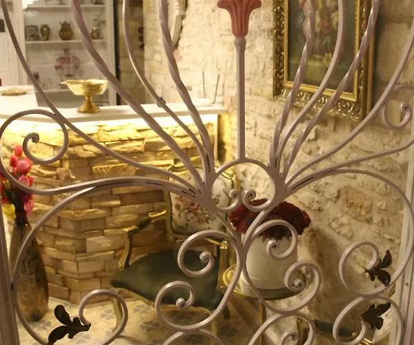 Laledan Konağı Butik Otel Çeşme