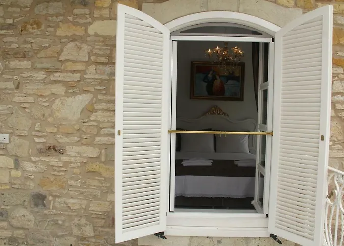 Otel Laledan Konağı Butik Çeşme